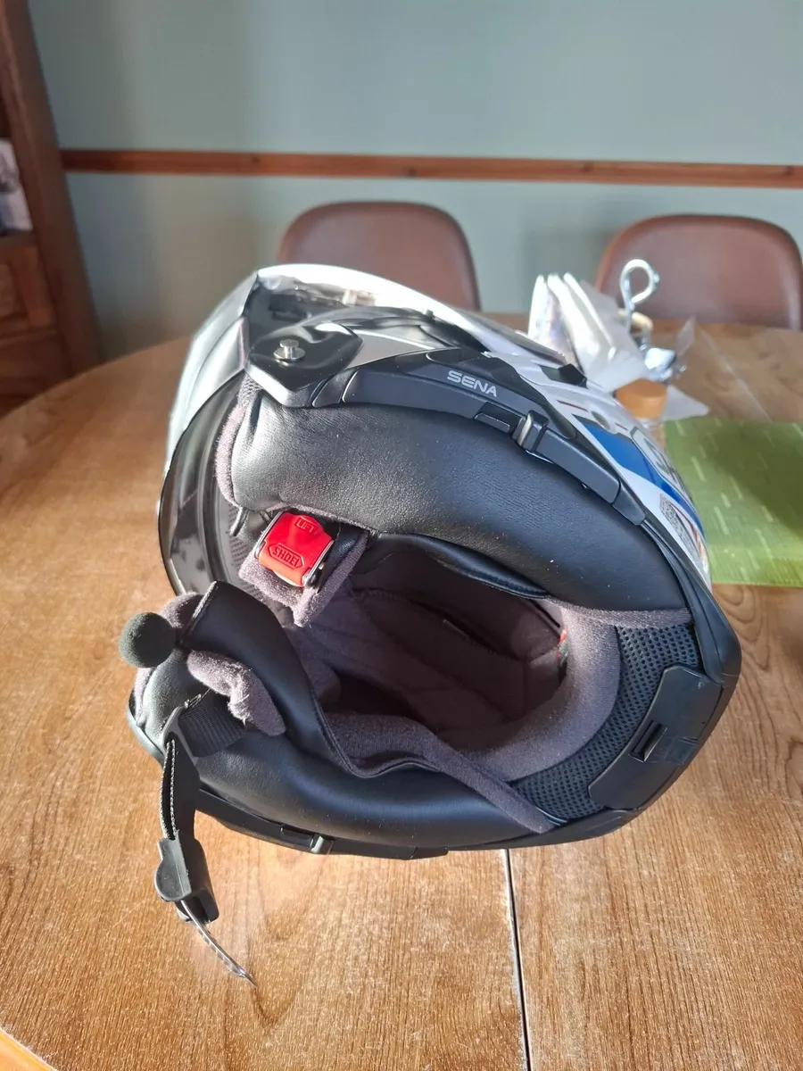 Motorcycle Helmet - Image 2