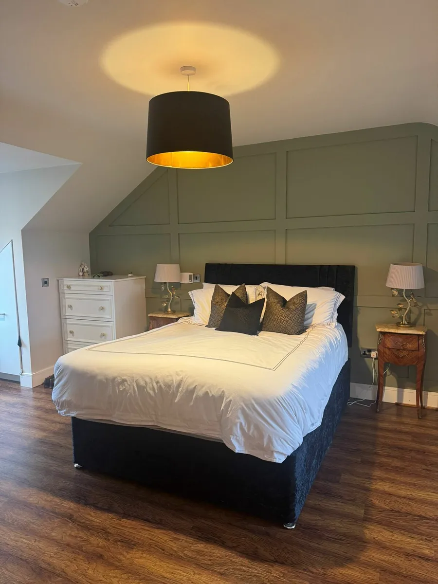 King size bed and head board - Image 1