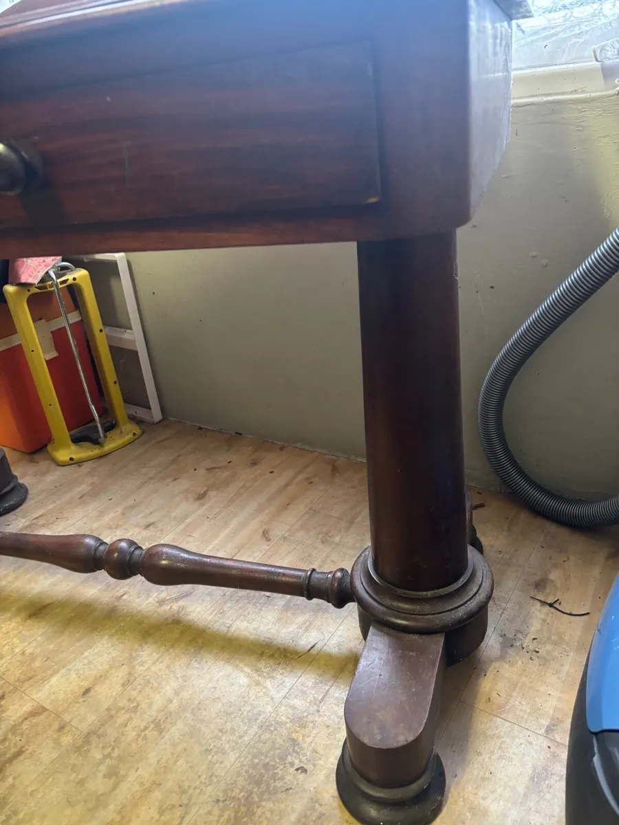 Library table mahogany - Image 2