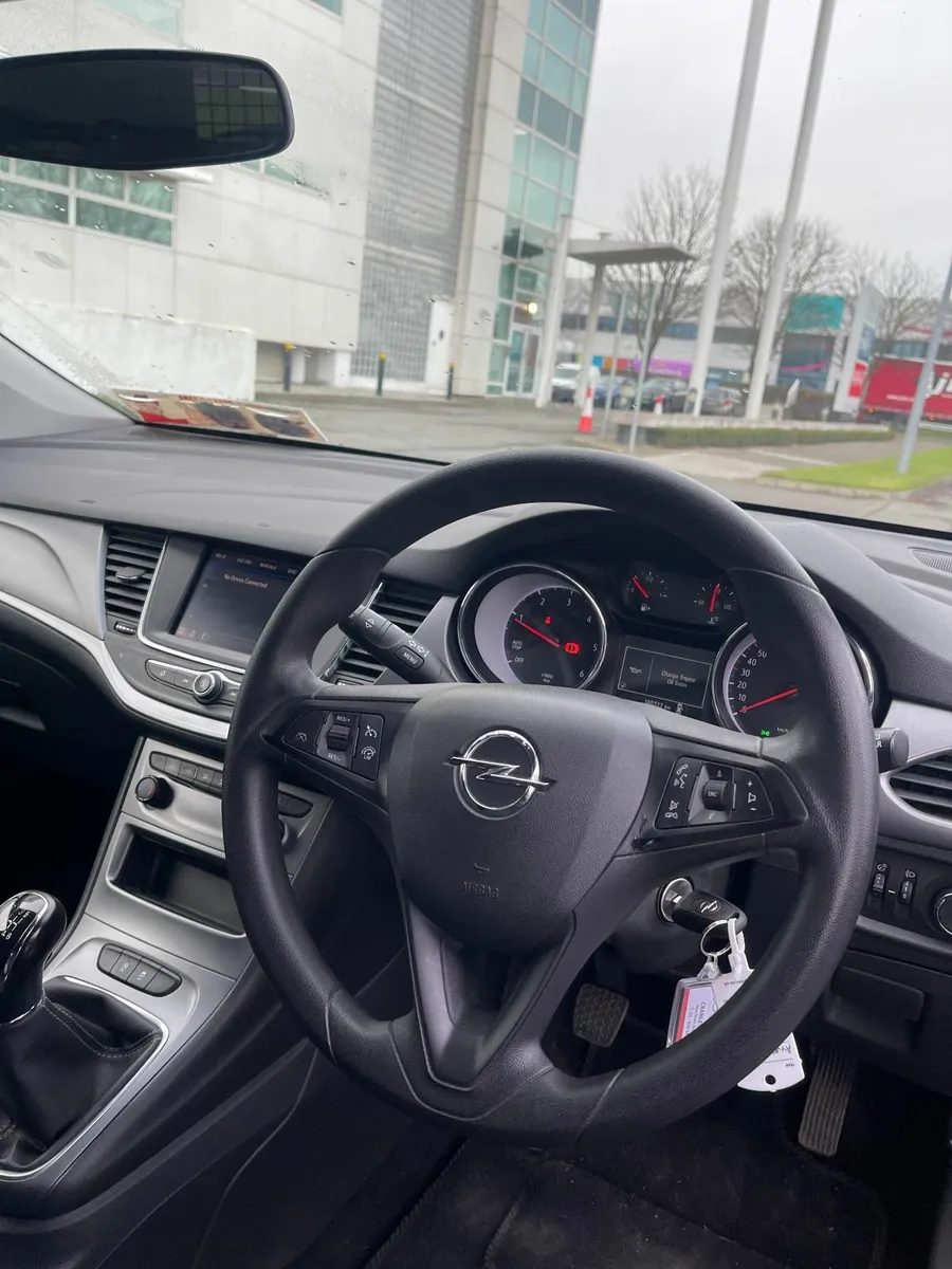 OPEL ASTRA 2021 1.5D 2 SEAT - Image 4