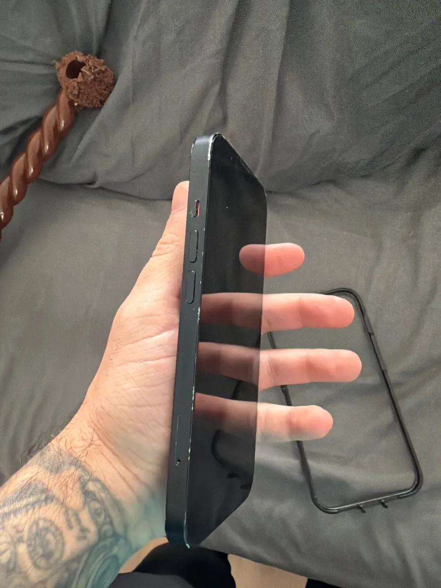 iPhone 14 128 GB - Image 3