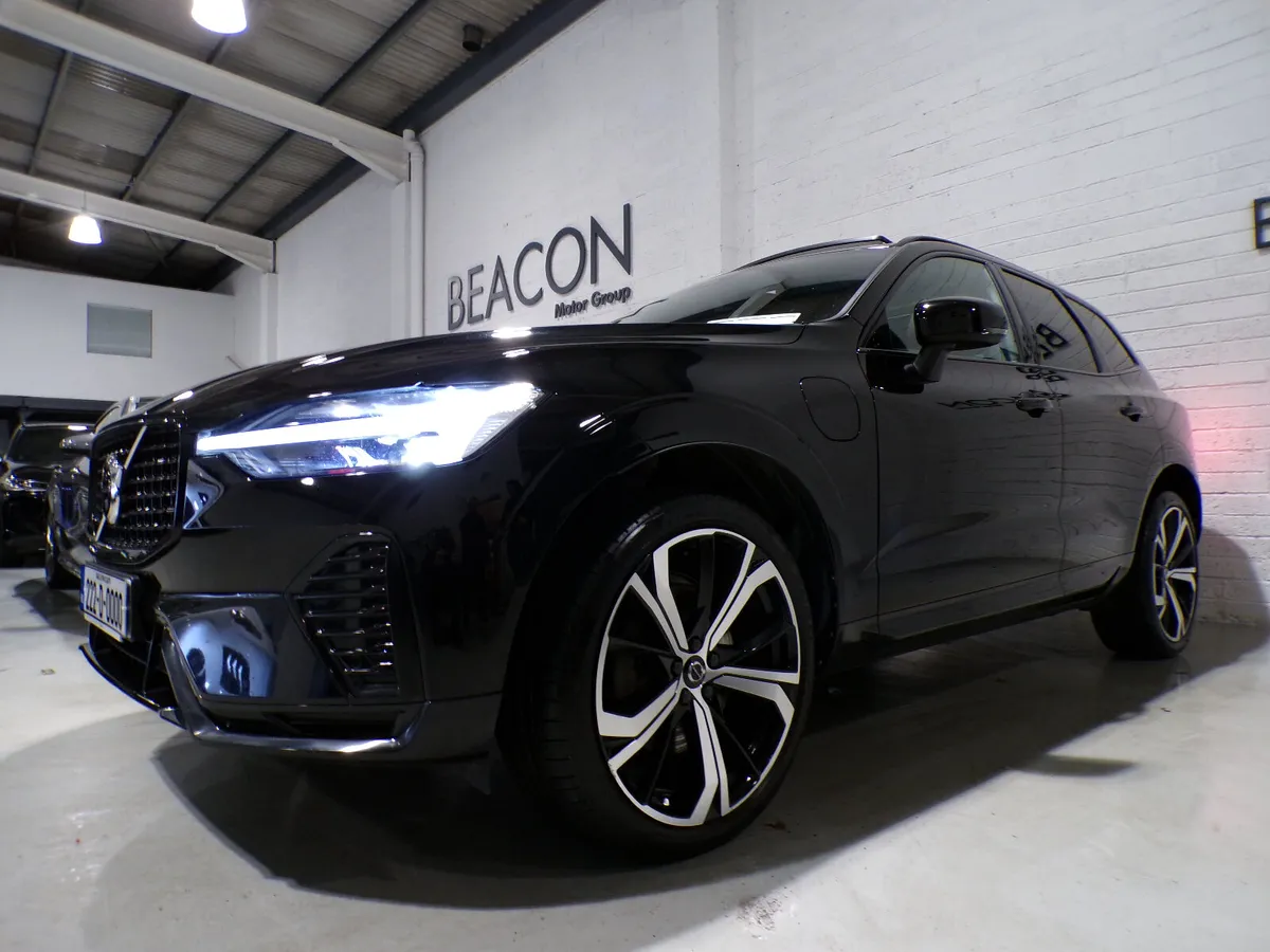 BLACK EDITION*2022*VOLVO XC60 RECHARGE 2.0 T6 350 - Image 4
