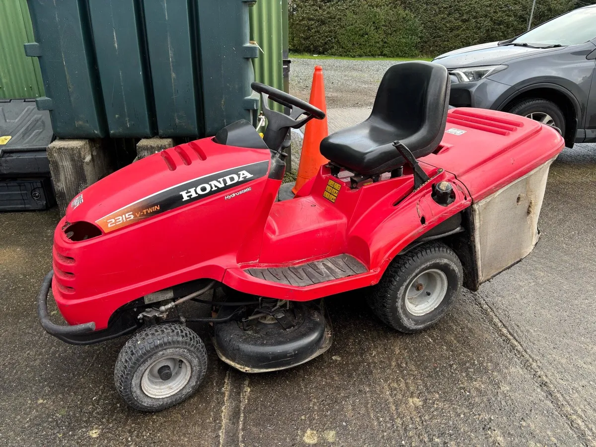 Honda Lawnmower - Image 1