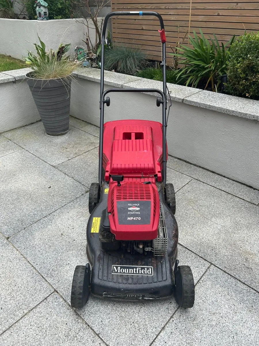 Good working HP470 Mountfield Lawnmower - Image 1