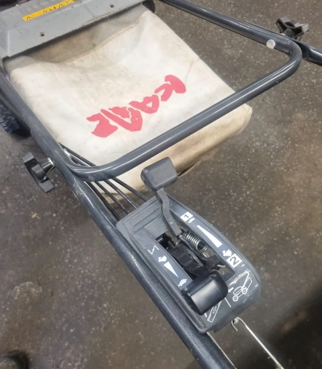 Commercial Lawnmower - Image 4