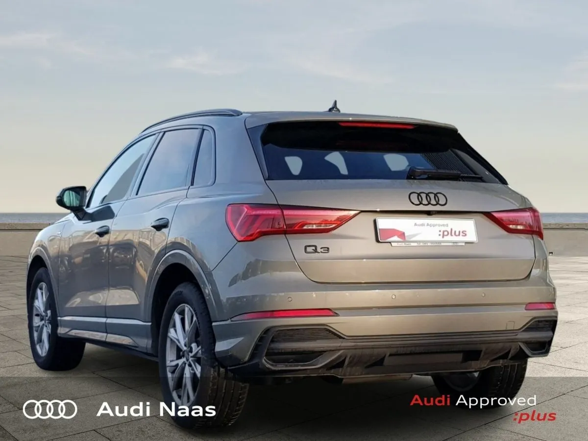 Audi Q3 35 TDI 150 S-T S line SUV - Image 4