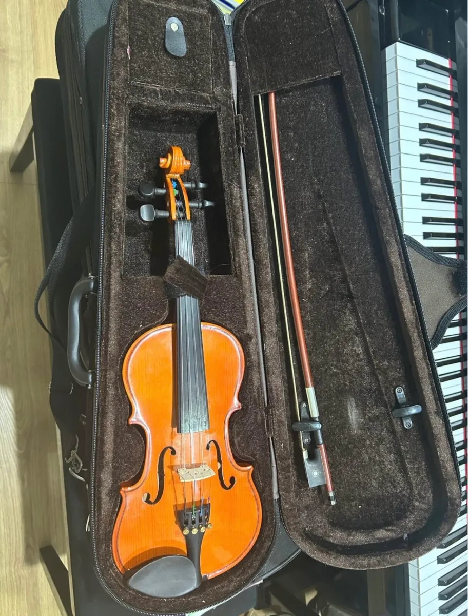 1/4 fiddle - Image 1