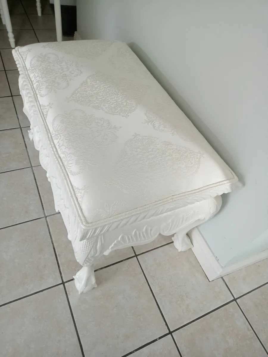 Bedroom Bench - Image 2