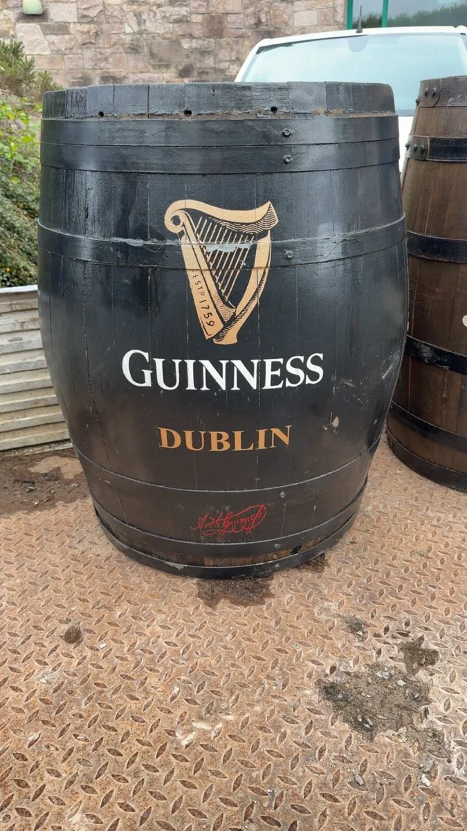 Barrels , bar tables - Image 2