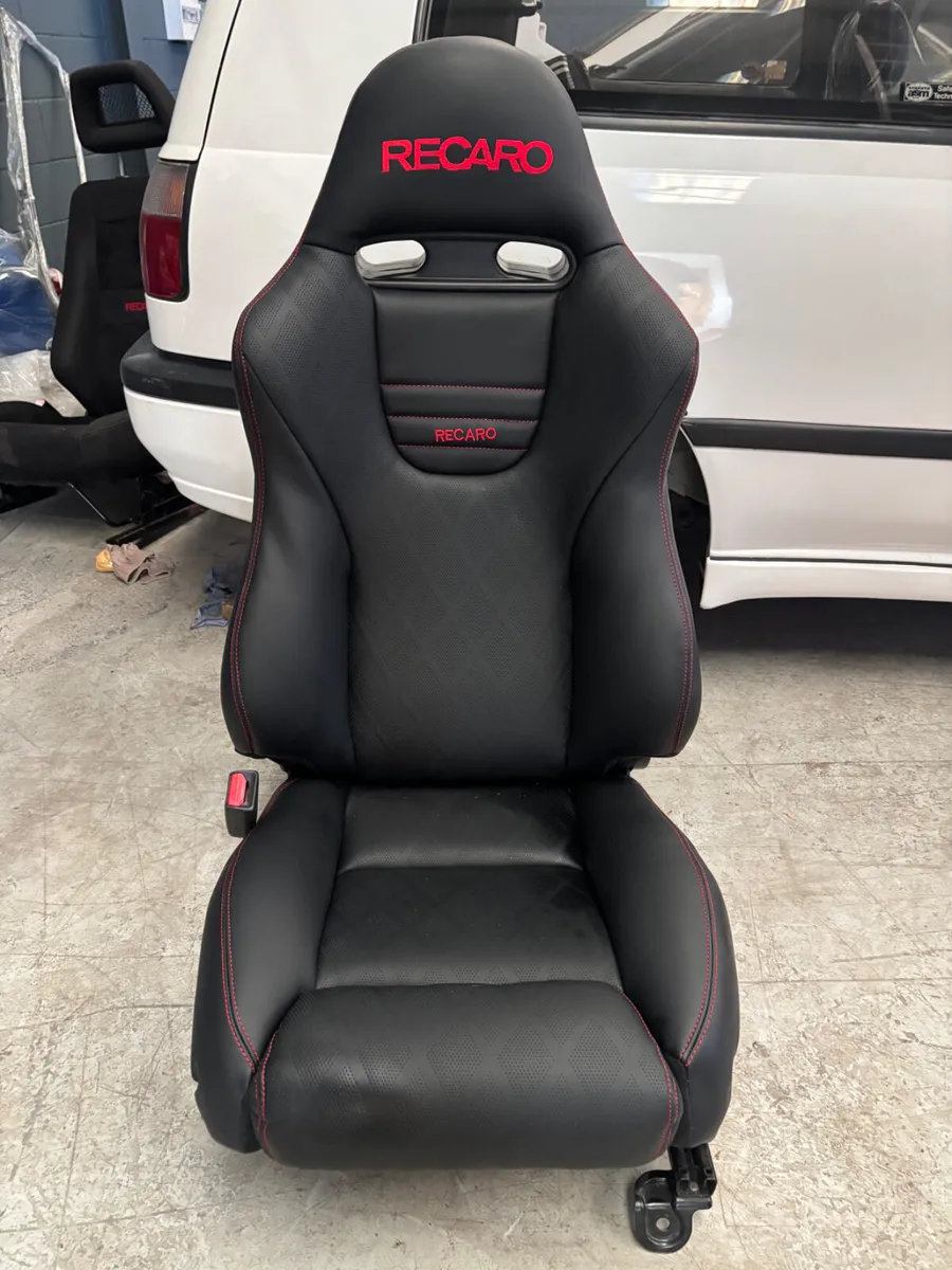 Recaro sport seats - Image 1