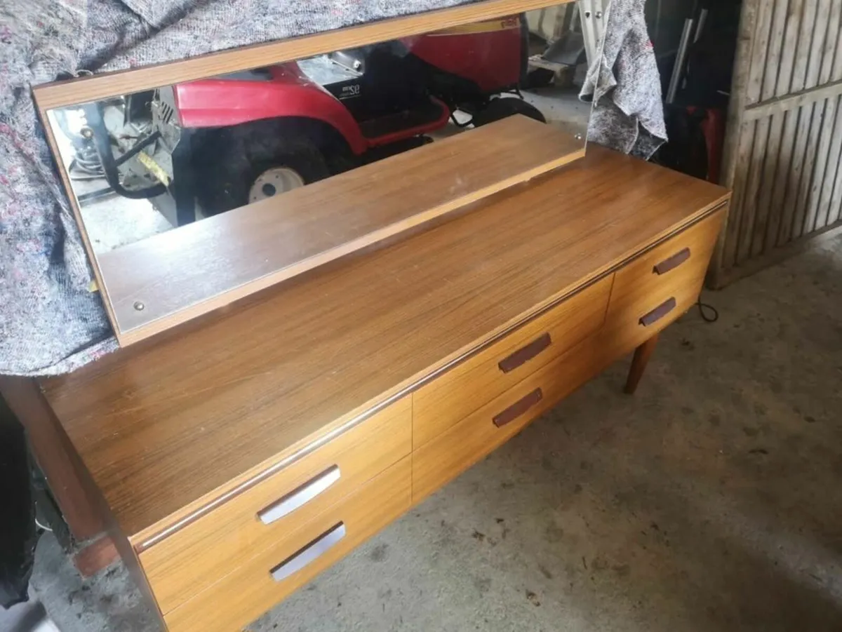 Midcentury sideboard dresser - Image 4
