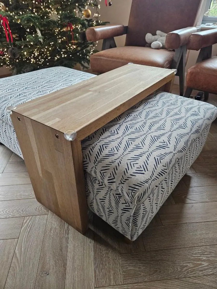 Ottoman & table - Image 2