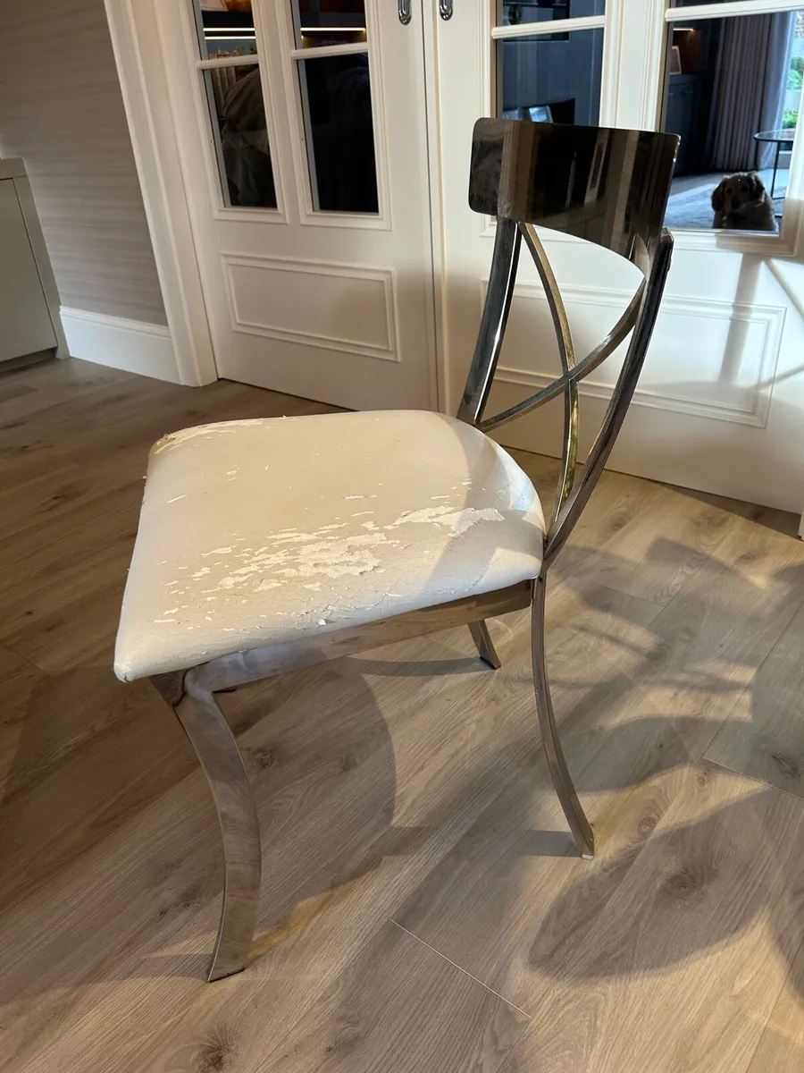 Chrome and faux leather chair - Image 3