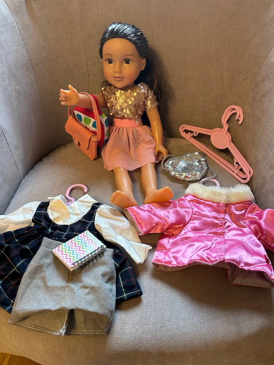 B friend Megan fashion doll - Image 1