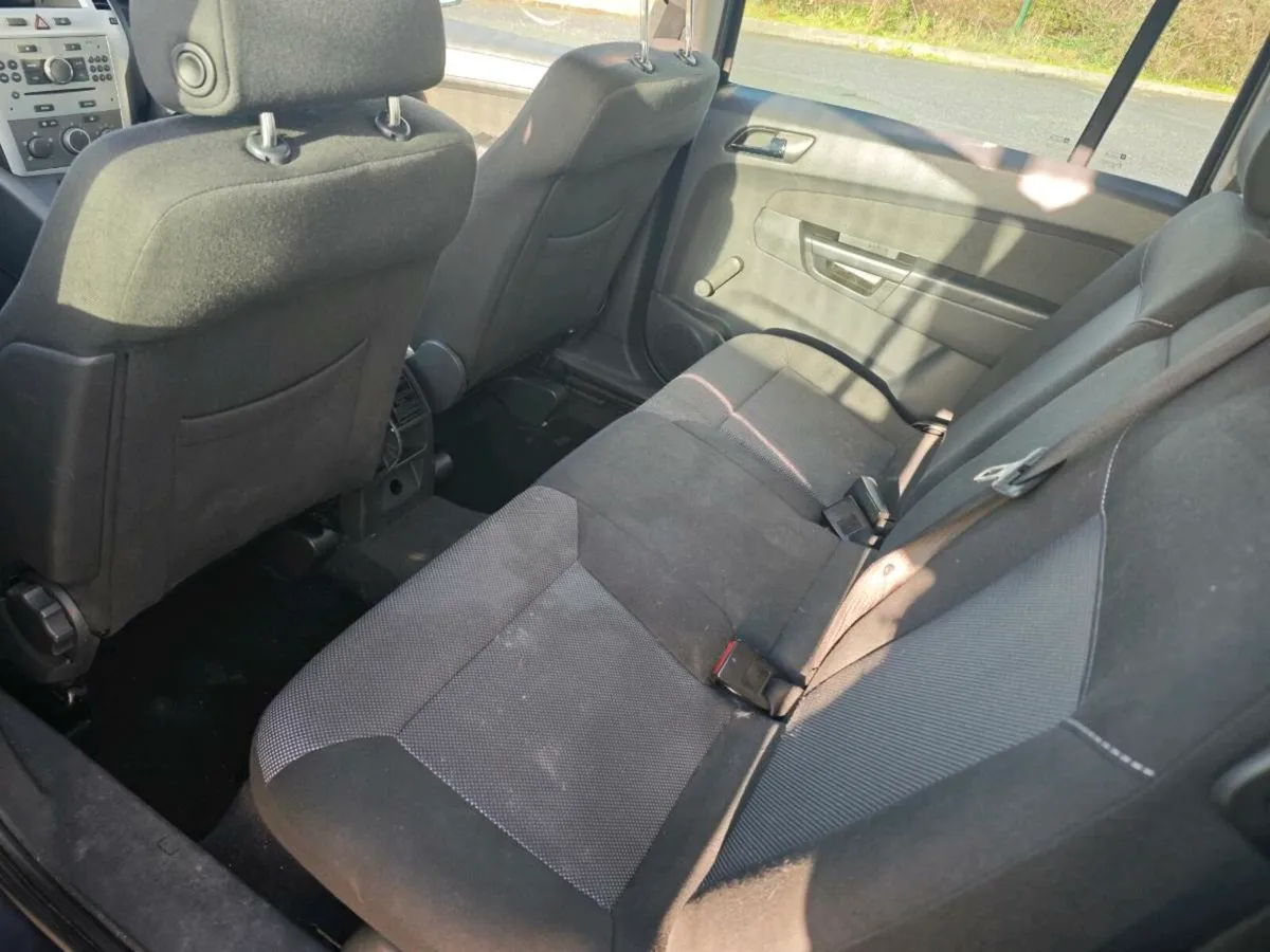 2010 open zafira , fresh nct and cheap tax - Image 4