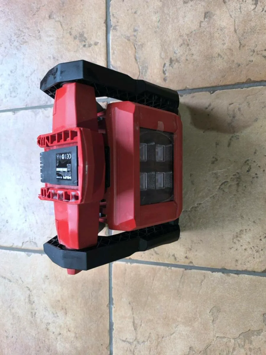 Hilti Cordless LED construction light - Image 2