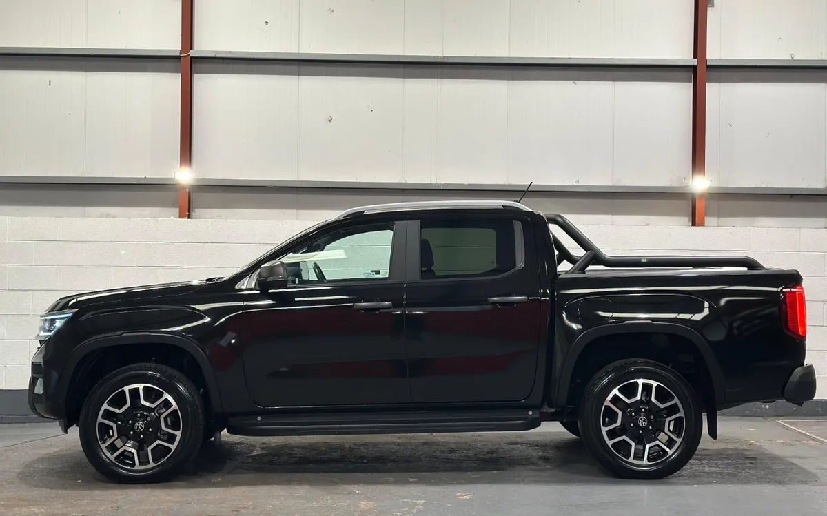 Volkswagen Amarok 2024 - Image 2