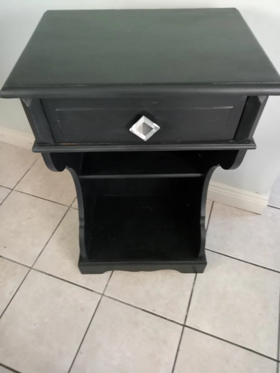 Black Unit - Image 3