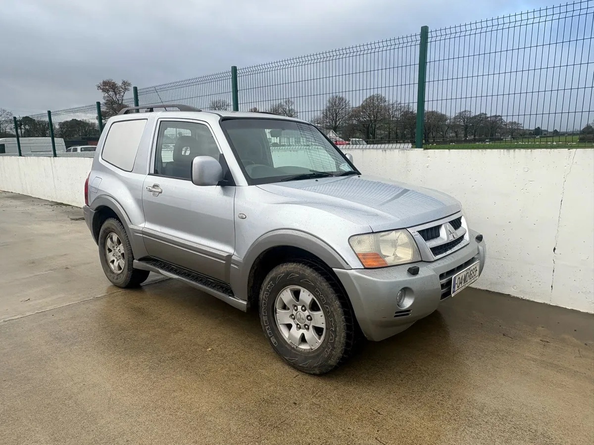 Mitsubishi Pajero - Image 2