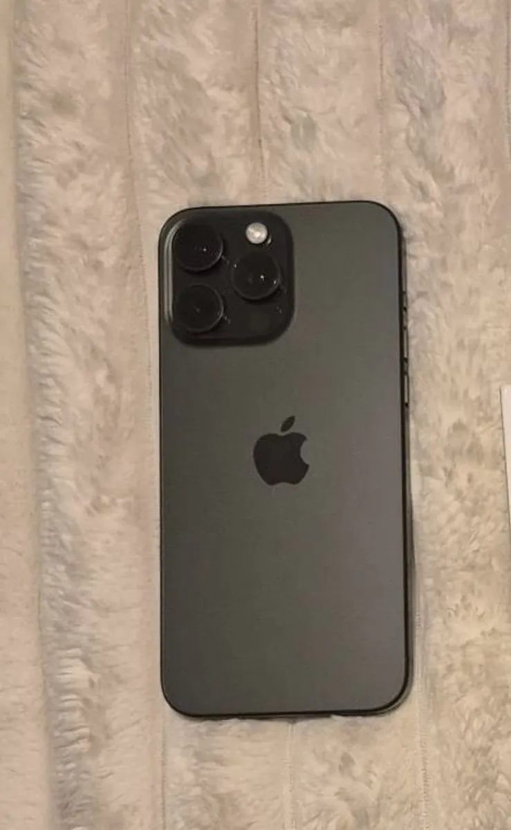 iPhone 15 pro max Unlocked - Image 1