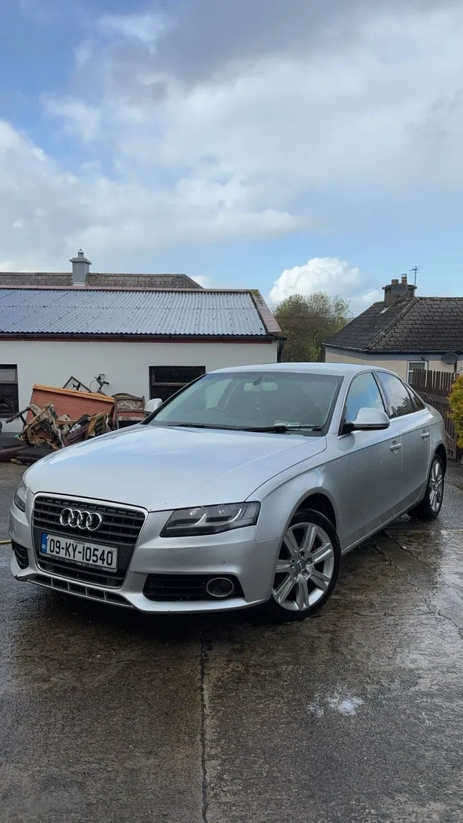 Audi A4 - Image 1