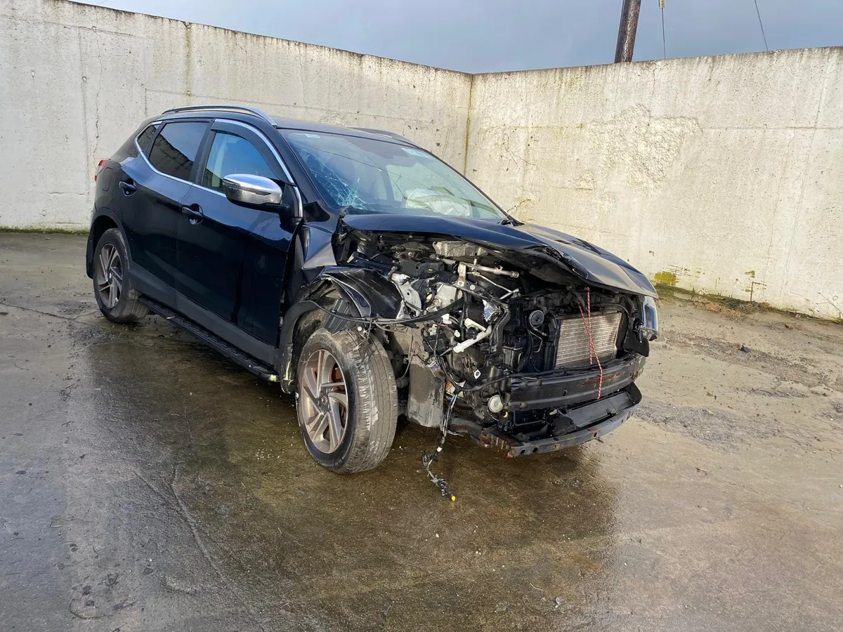 2019 Nissan Qashqai - Image 1