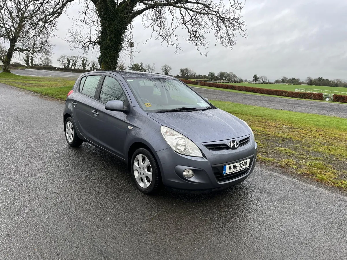 Hyundai i20 2011 low mileage Trade Sale - Image 1