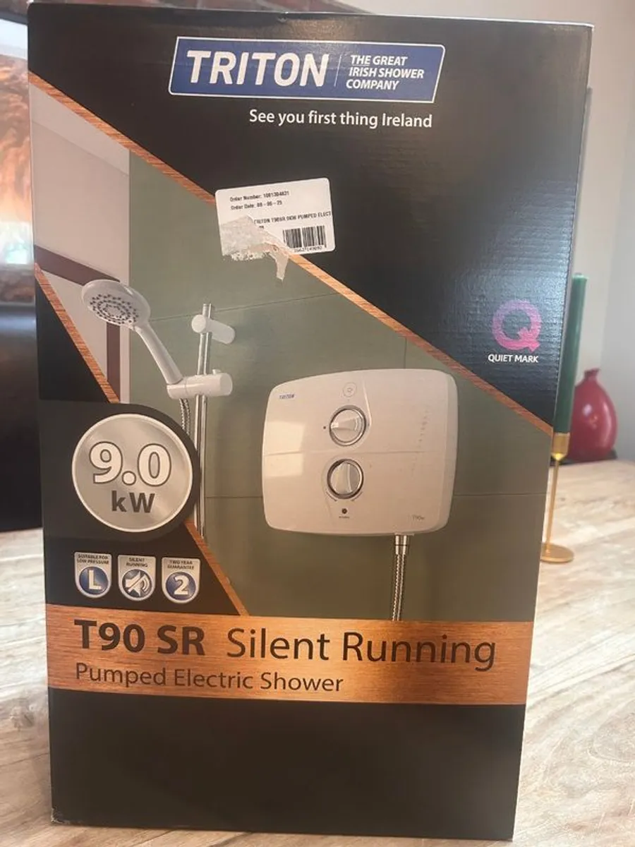 Triton shower - Image 1