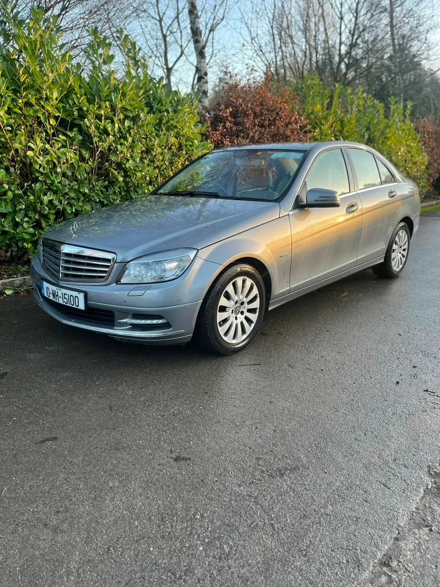 Mercedes-Benz C-Class 2010 - Image 1