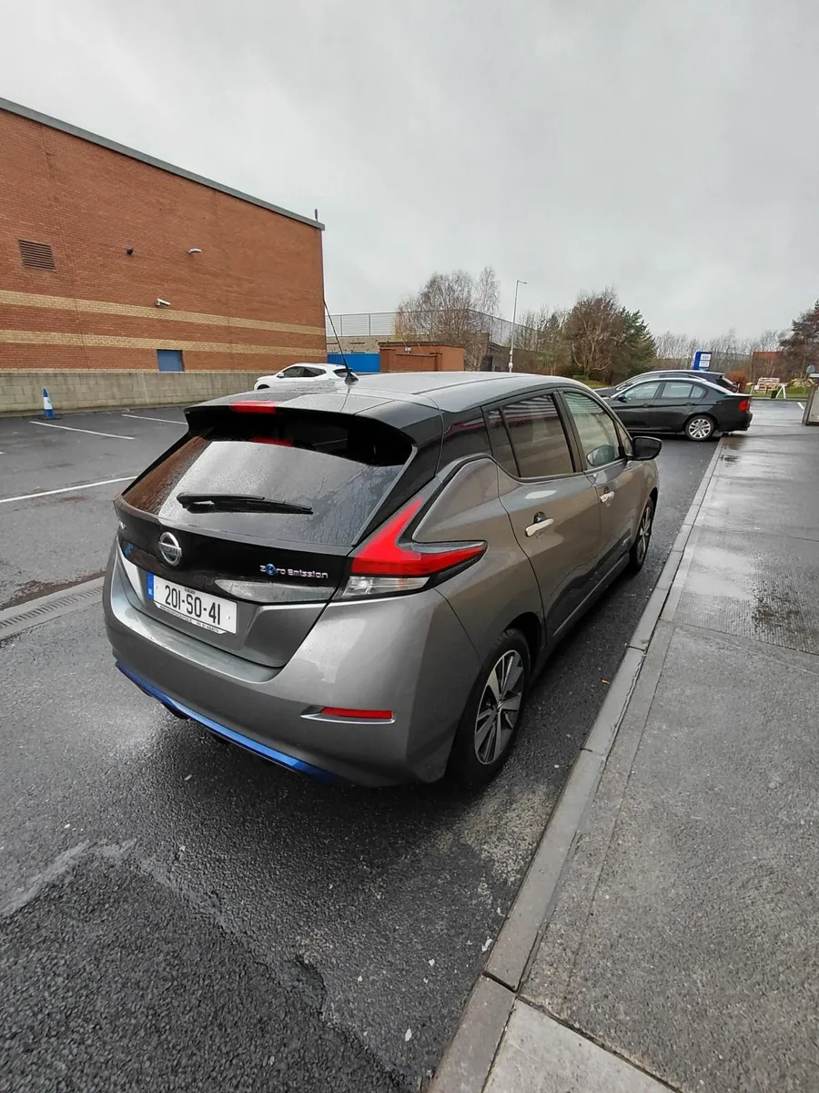 Nissan Leaf 2020 - Image 2