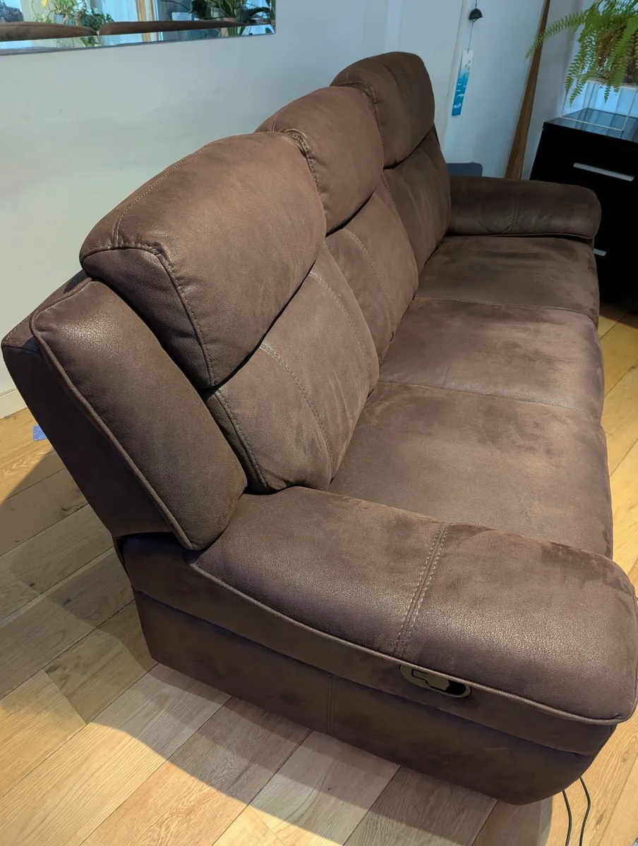 3 seater manual recliner couch - Image 3