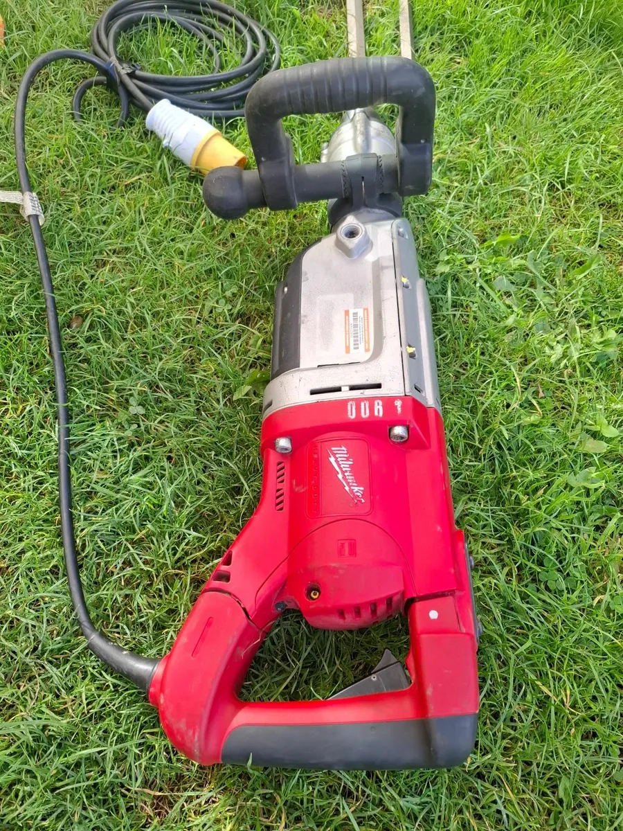 Milwaukee 900k demolition breaker 10kg - Image 4