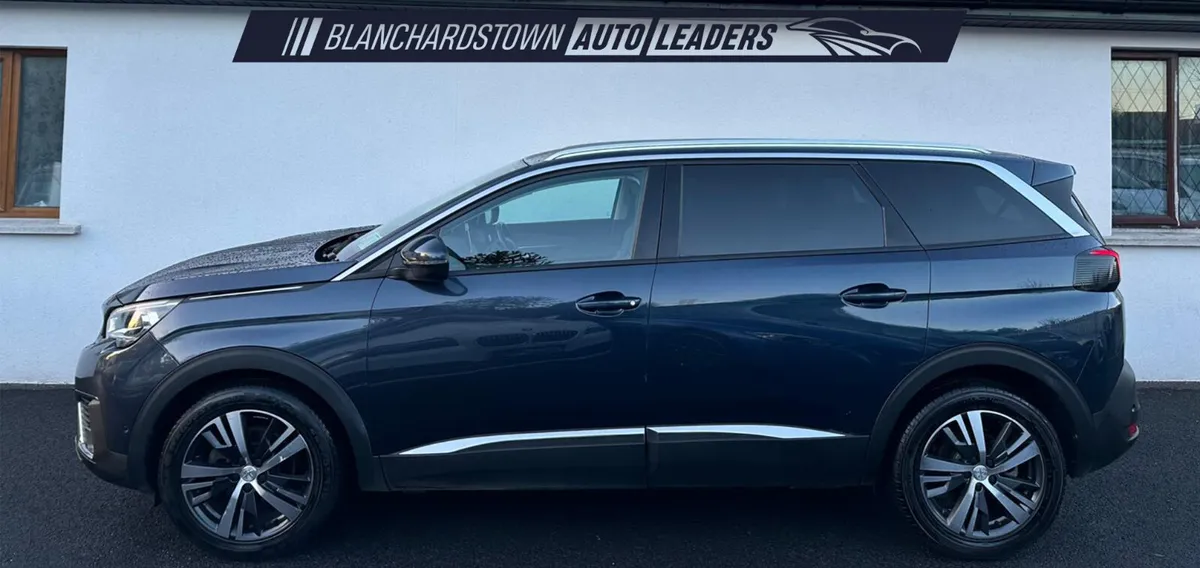 PEUGEOT 5008 1.2 ALLURE 130BHP 7 SEAT - Image 2