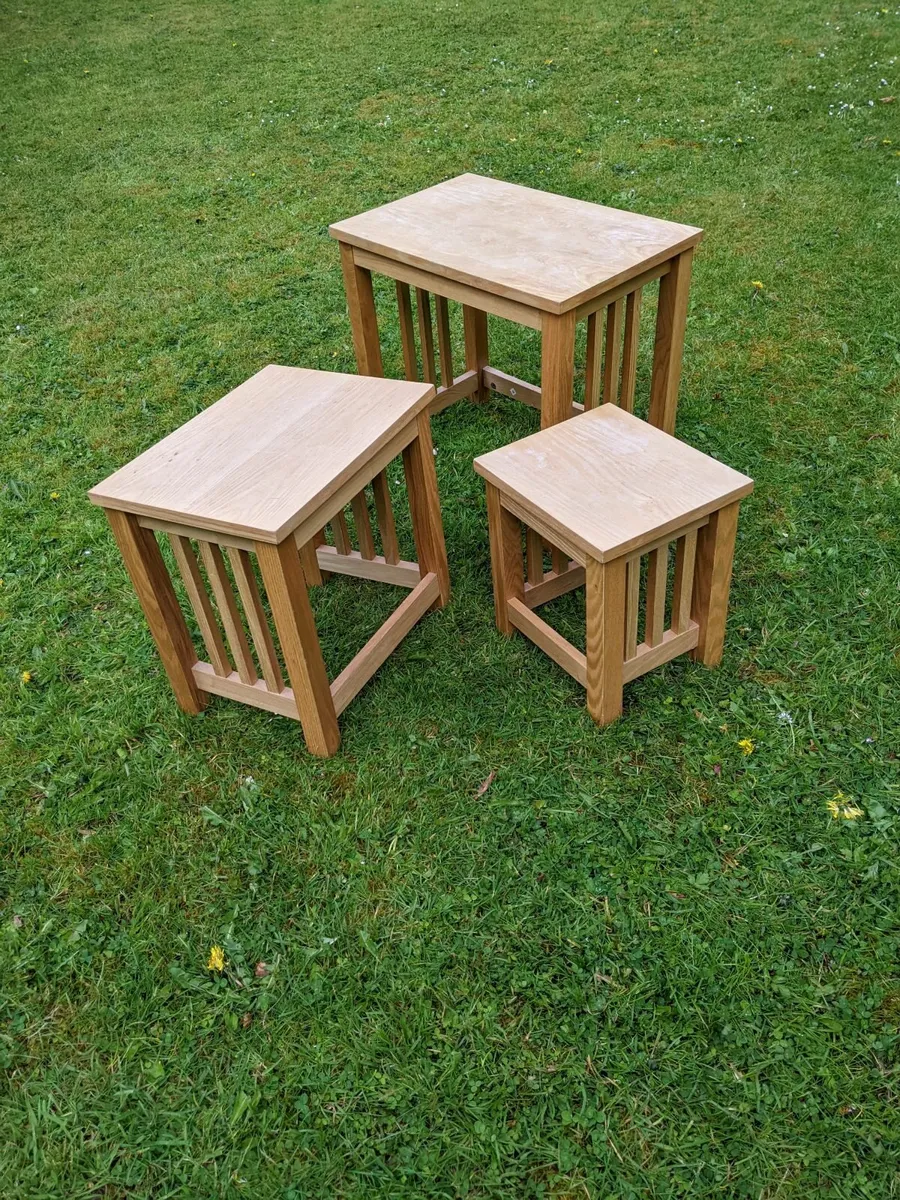Oak Nest of Tables - Image 2
