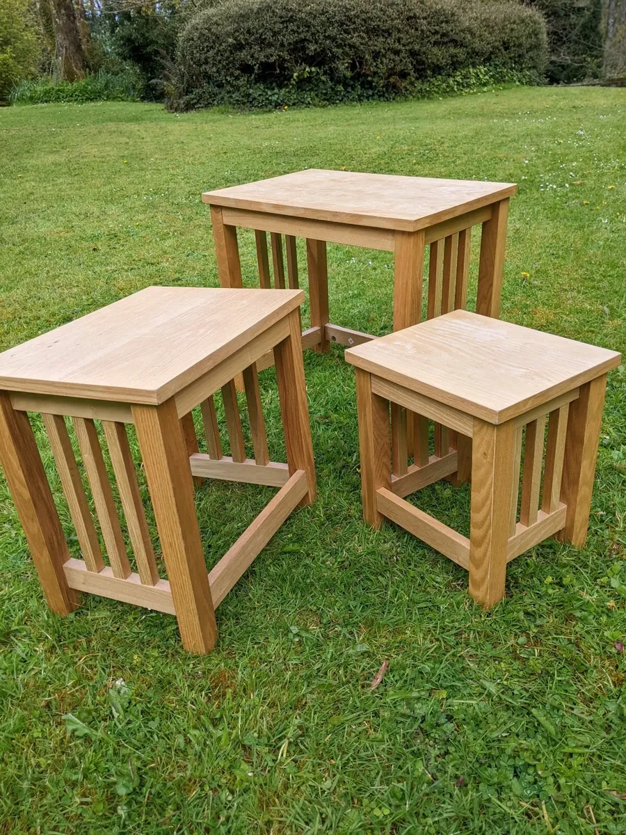 Oak Nest of Tables - Image 3
