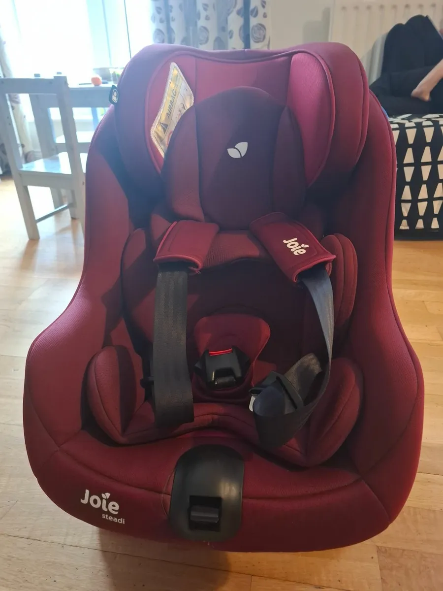 Car seat - Image 1