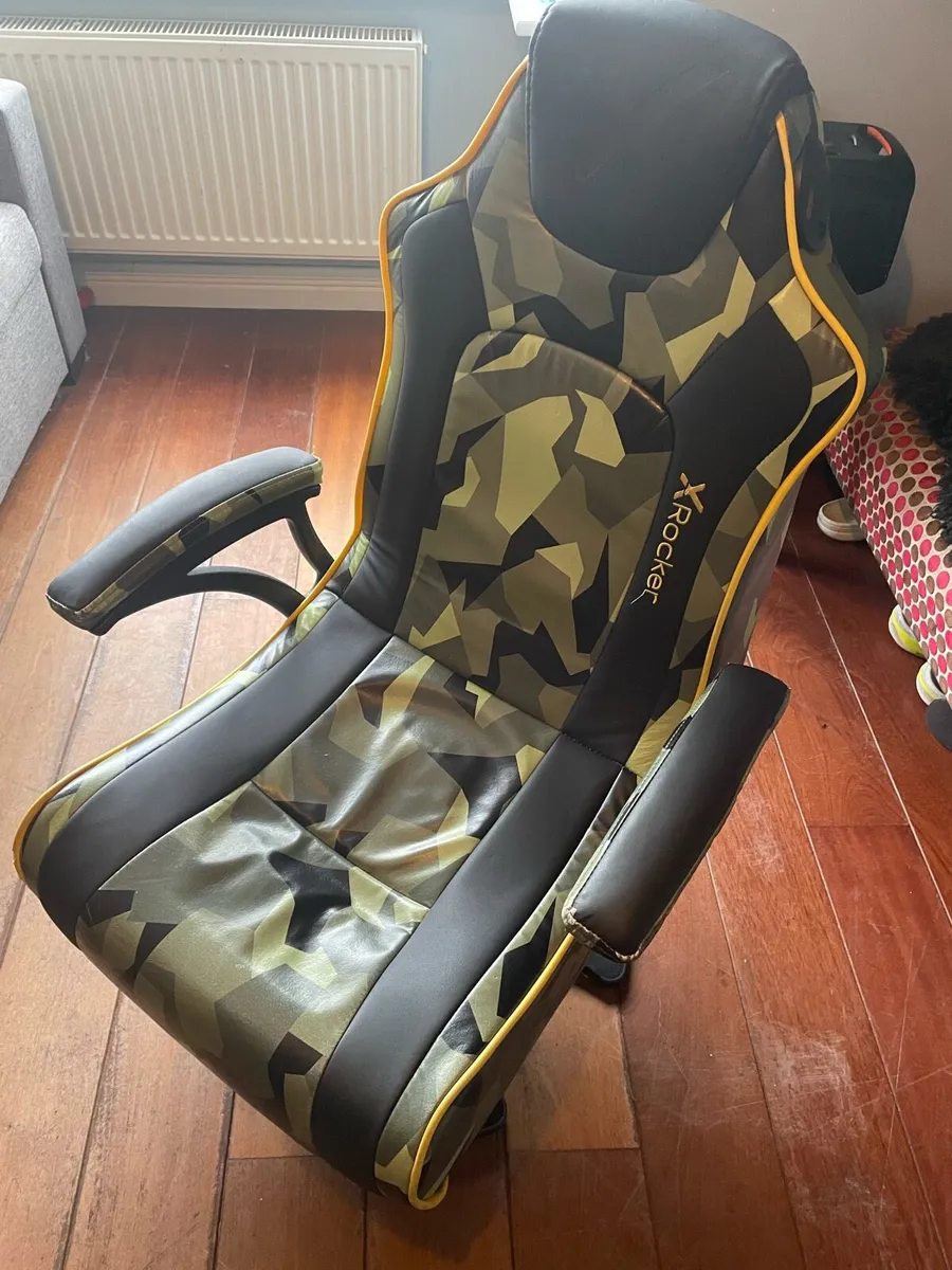 X Rocker Camo Gaming Chair - Image 1