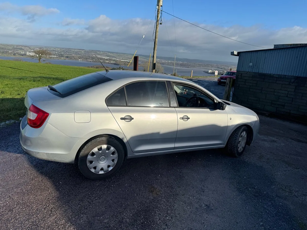 2014 Skoda Rapid 1.6 tdi TAX &NCT READ THE ADD - Image 4