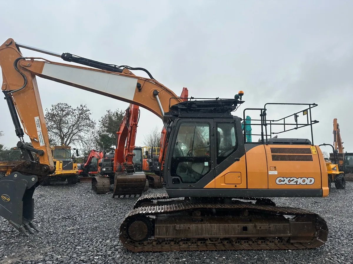 CASE CX210D 2021 - Image 2