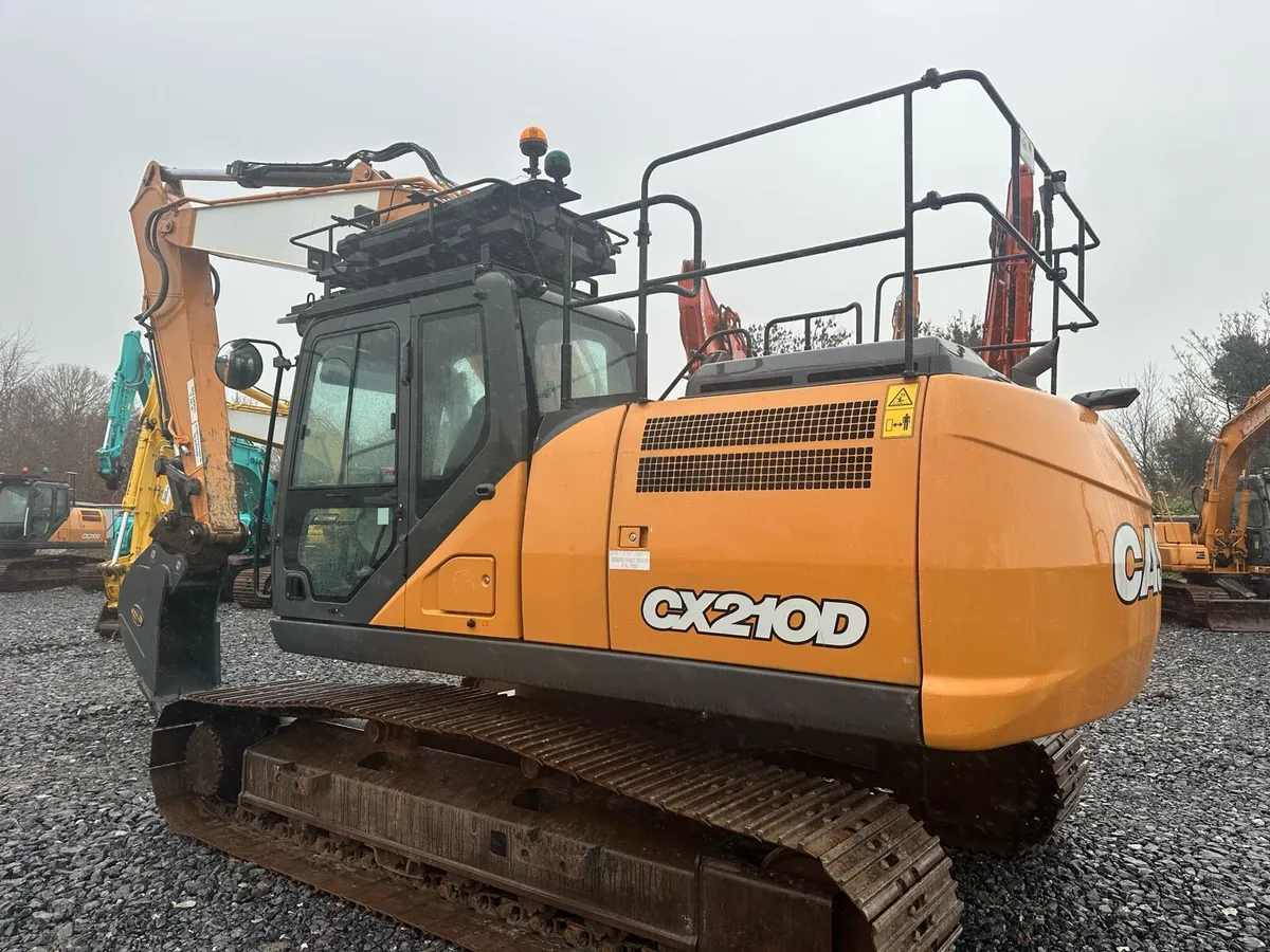 CASE CX210D 2021 - Image 3