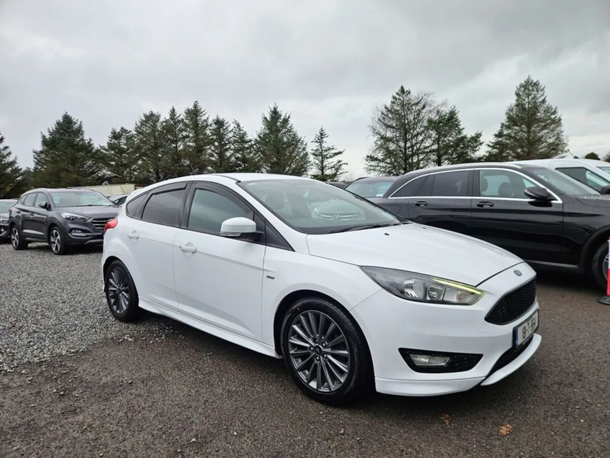 Ford Focus St-lin 1.0 Ecoboost 125PS 6SPD - Image 1