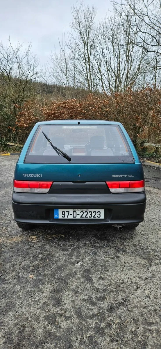 1997 Suzuki swift - Image 4