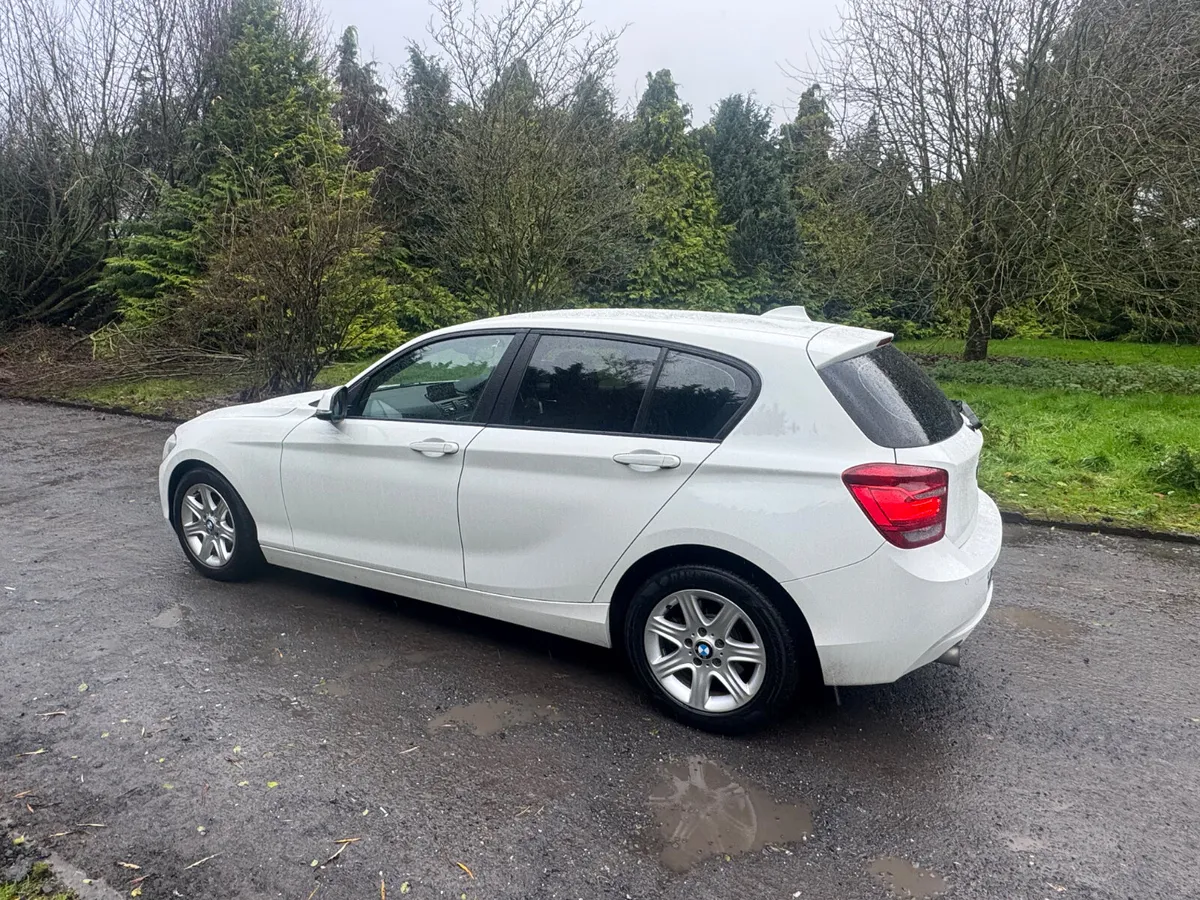 15 BMW 1-Series AUTOMATIC - Image 3