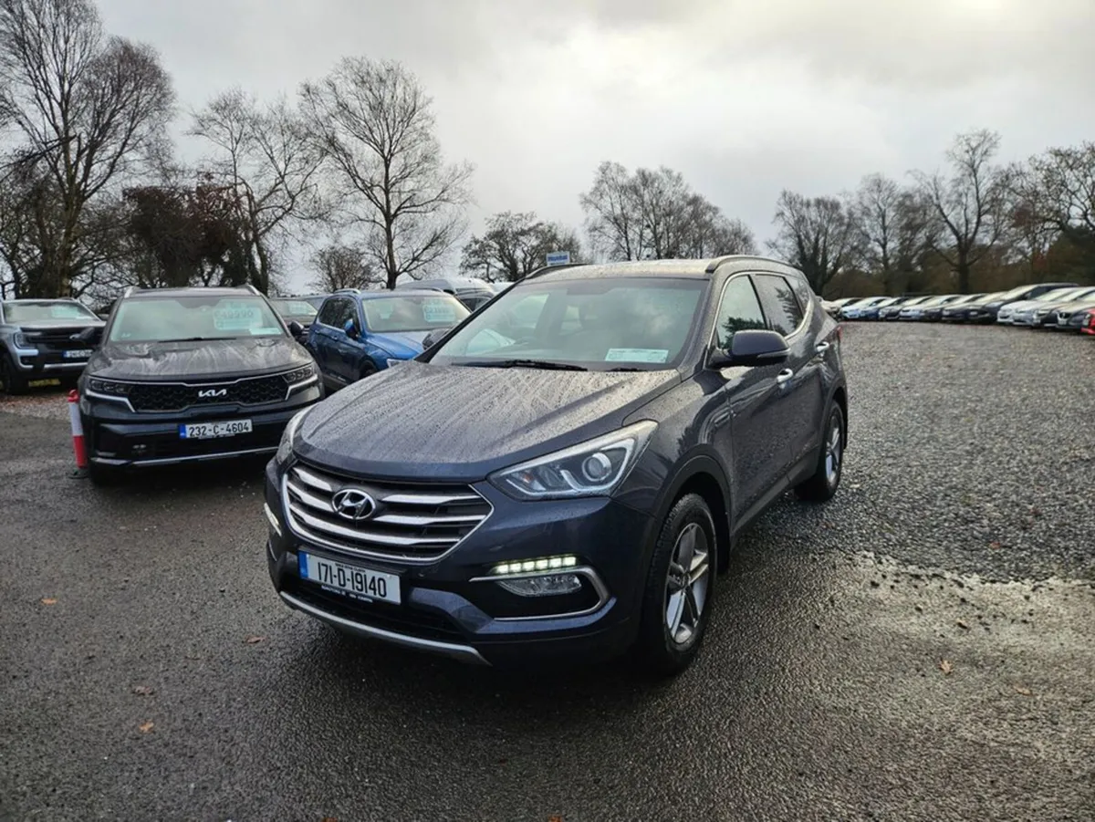 Hyundai Santa Fe Executive 4WD 5DR - Image 3