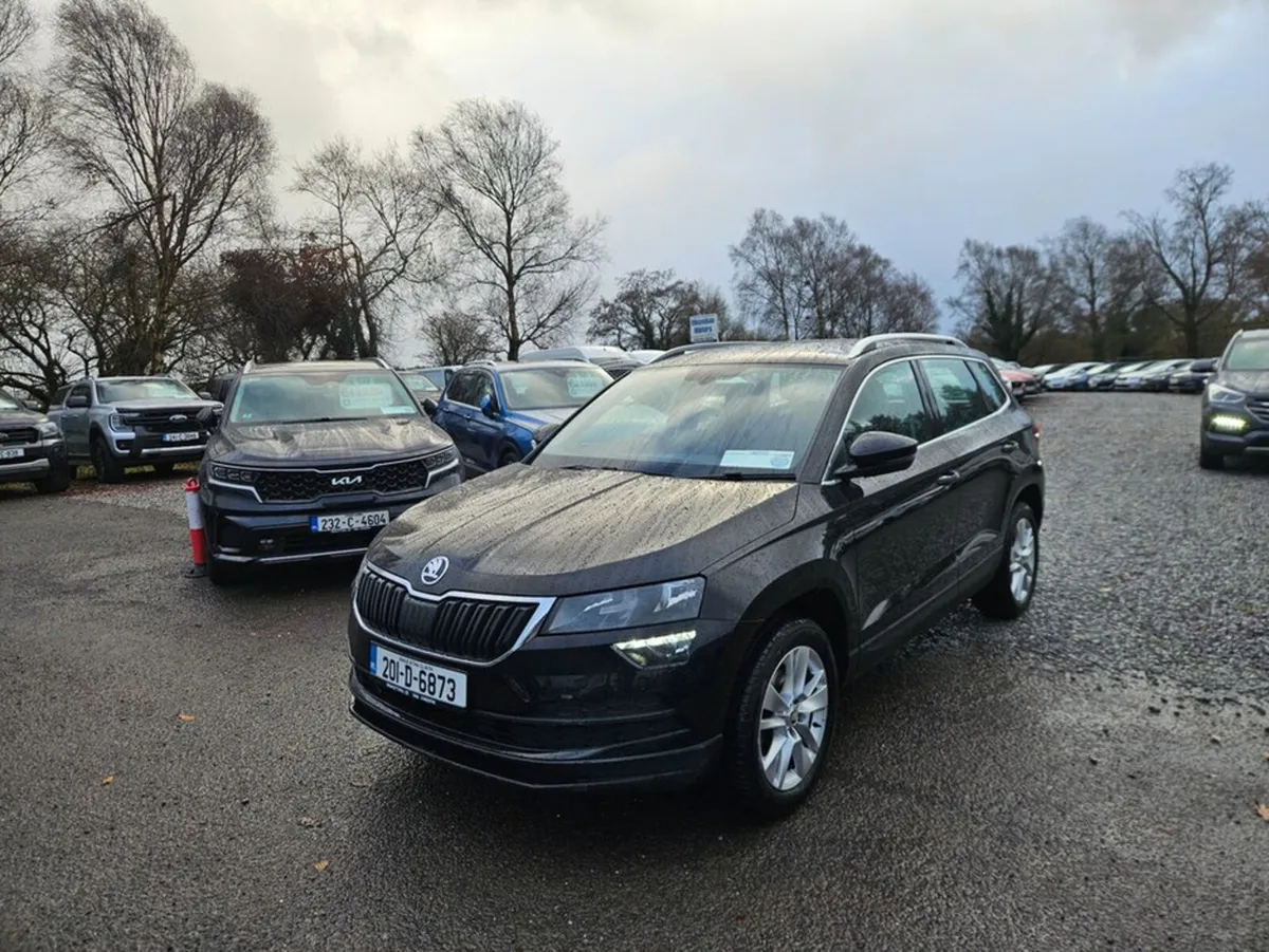 Skoda Karoq AMB 1.5tsi 150HP 4DR - Image 2