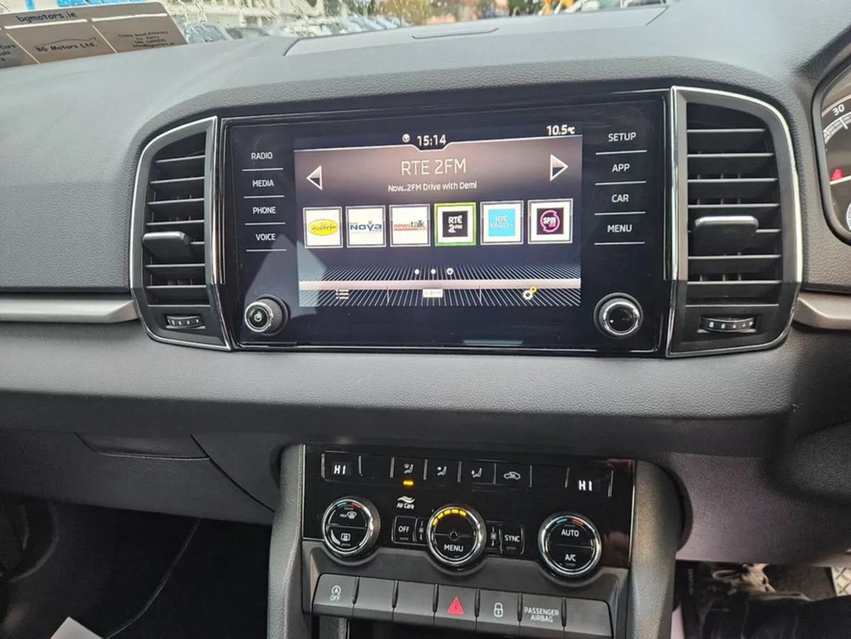 Skoda Karoq AMB 1.5tsi 150HP 4DR - Image 4