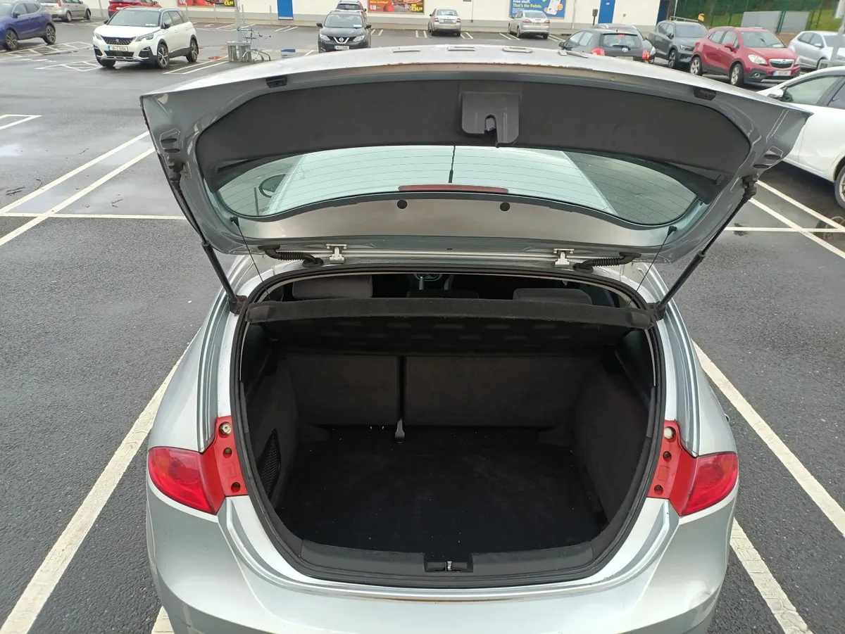 SEAT Leon 2009 - Image 3