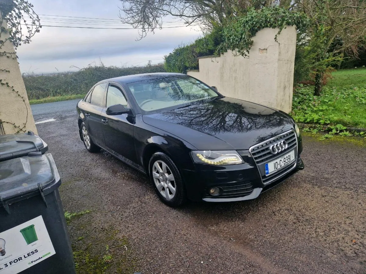 AUDI A4 2010 Diesel - Image 1
