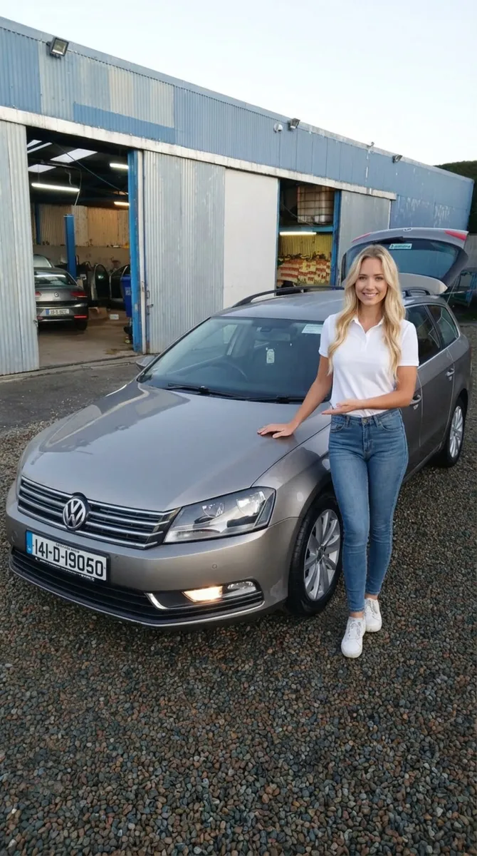 Mint Volkswagen Passat 2014 - Image 1