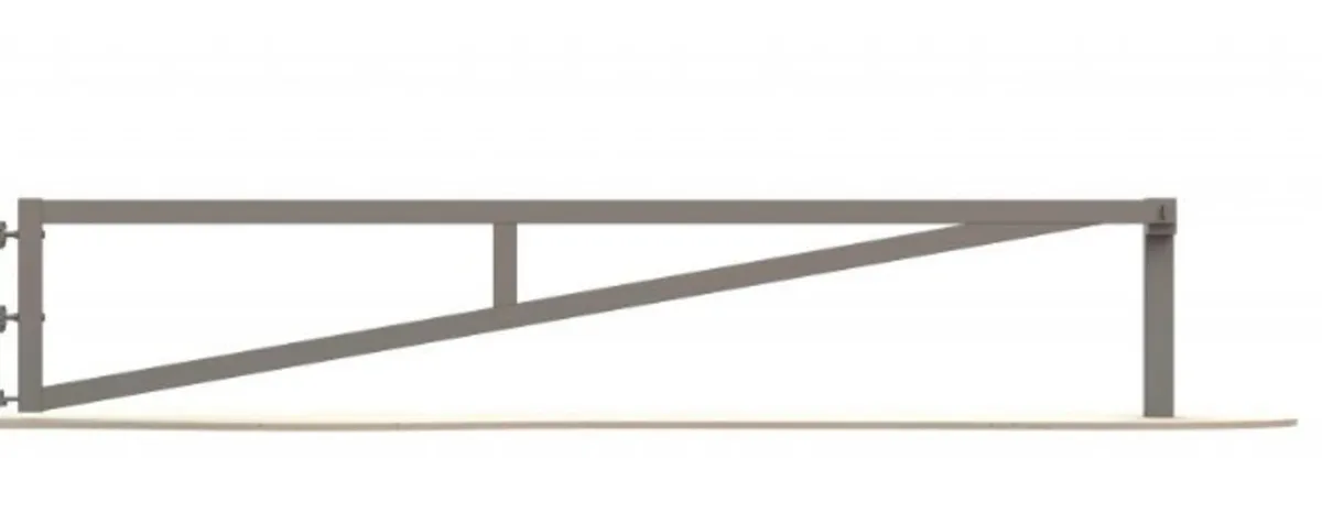 6.83m Security barrier/gate - Image 2